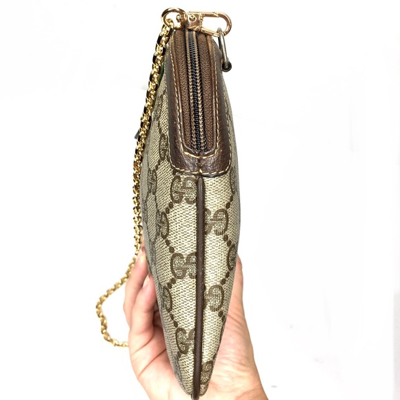 Authentic Gucci brown monogram crossbody bag - Picture 7 of 16